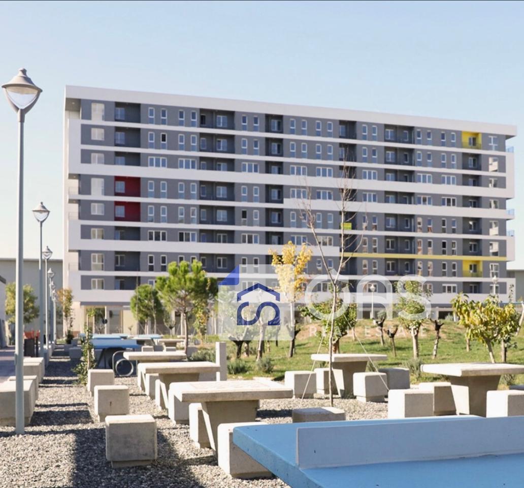 Jepet me qera apartament 2+1+Parkim tek Univers City