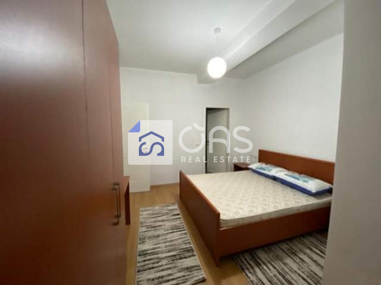 Apartament 3+1 Me Qira në Rruga 5 Maji, Tirana – 650€ | 130 m²