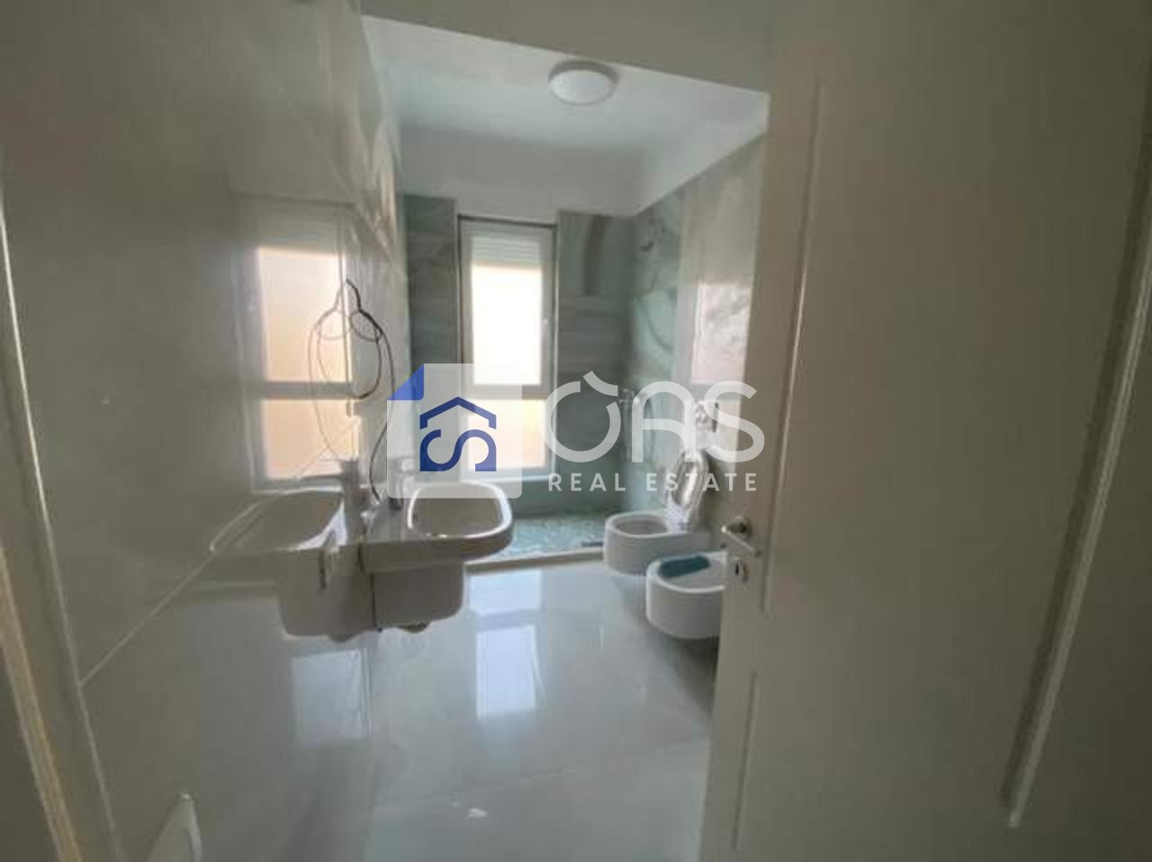 Apartament 3+1 Me Qira në Rruga 5 Maji, Tirana – 650€ | 130 m²