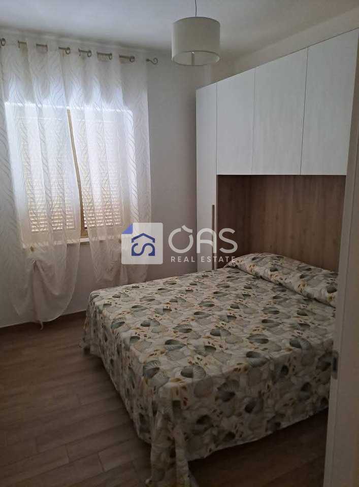 Jepet me qera apartment 2+1 tek Rruga Kosovareve