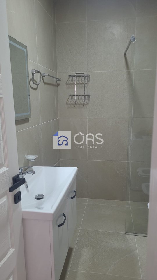 Apartament 1+1 Me Qira në Qendër të Tiranës - 600€ | 65 m²