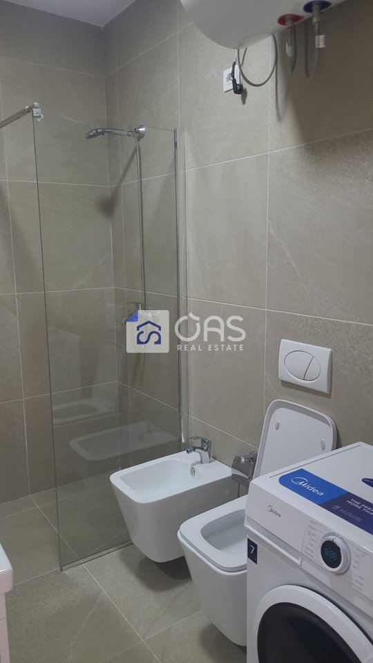 Apartament 1+1 Me Qira në Qendër të Tiranës - 600€ | 65 m²