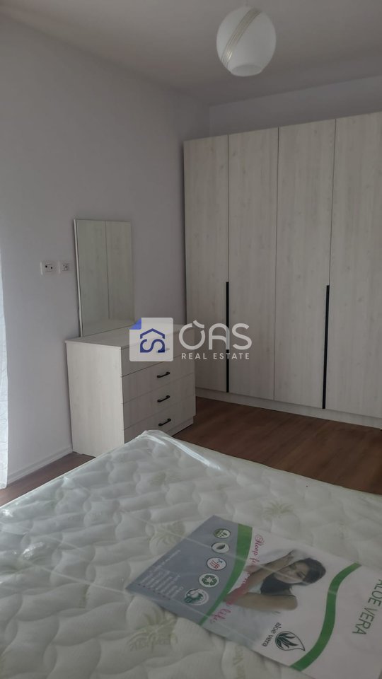Apartament 1+1 Me Qira në Qendër të Tiranës - 600€ | 65 m²