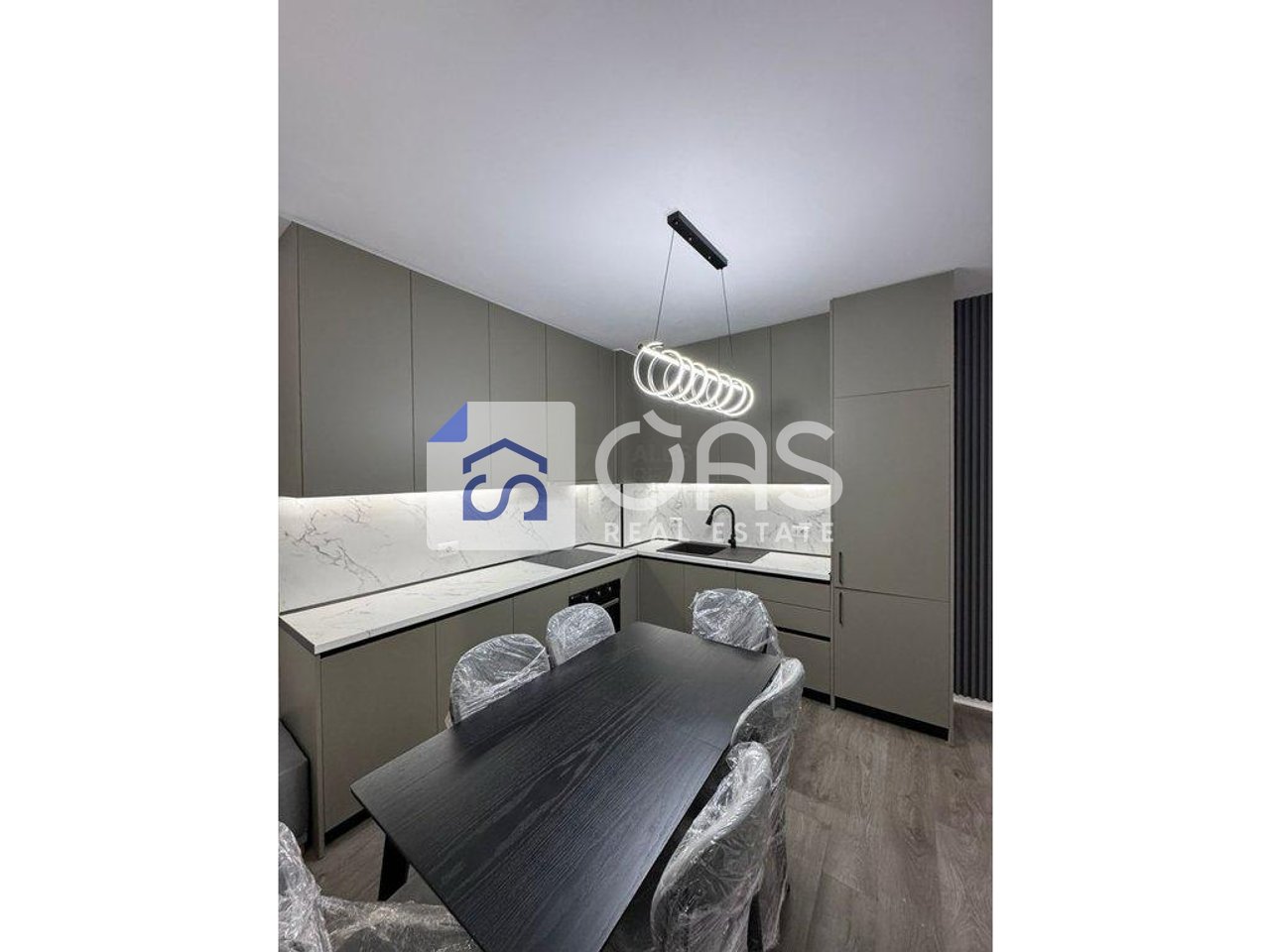 Apartament me qera 2+1+2 Tek Univers City
