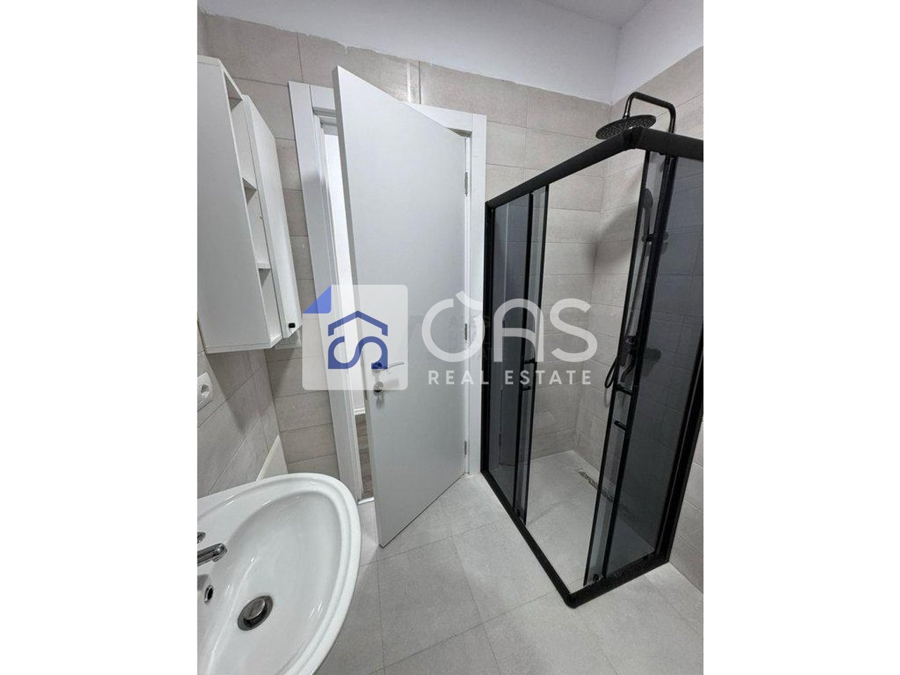Apartament me qera 2+1+2 Tek Univers City