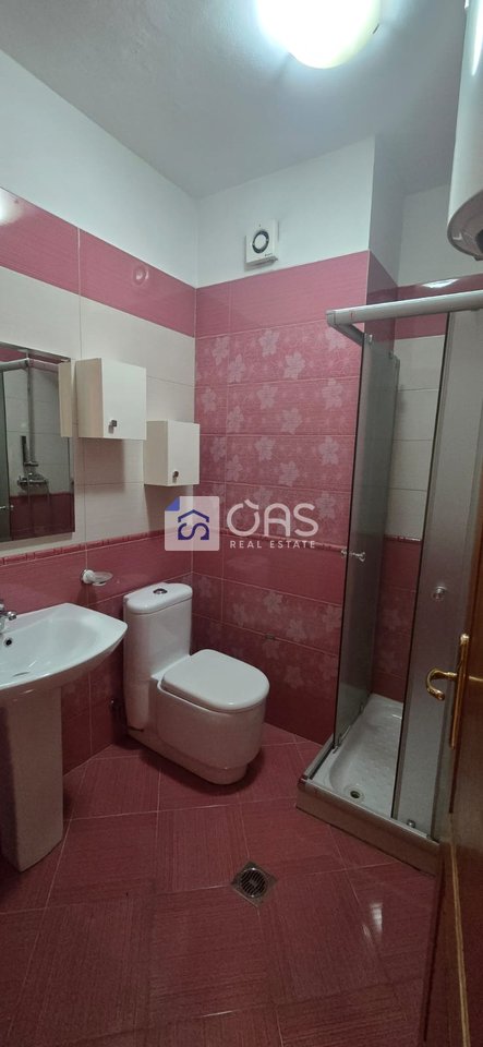 Apartament 3+1 Me Qira në 21 Dhjetori, Tiranë - 700€ | 120 m²