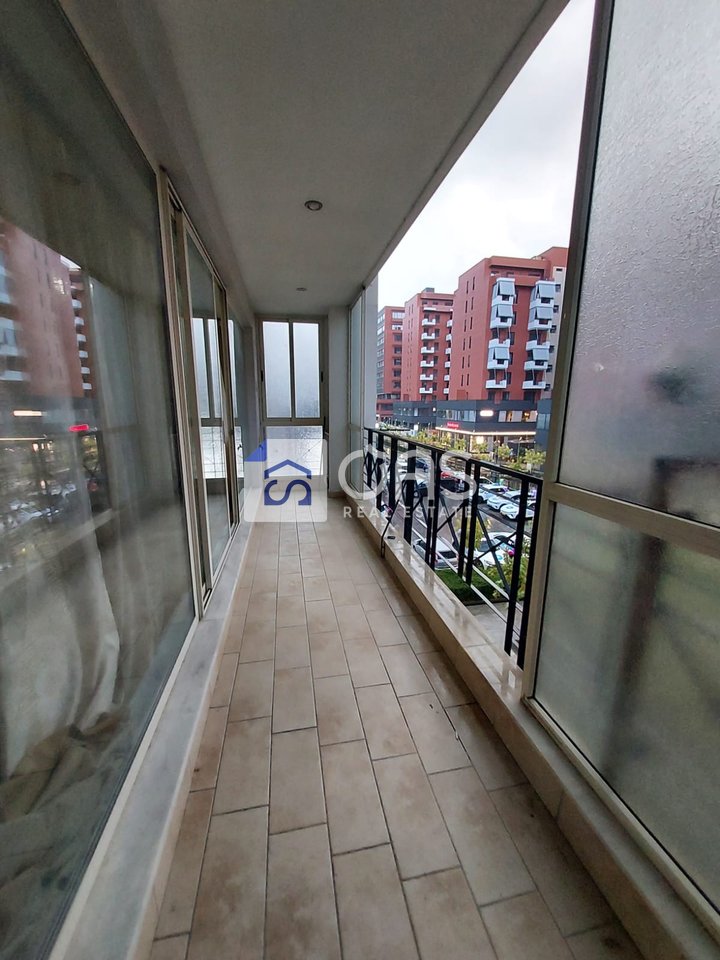 Apartament 2+1 Me Qira Perballe Kompleksin Delijorgji, Tiranë - 750€ | 90 m²