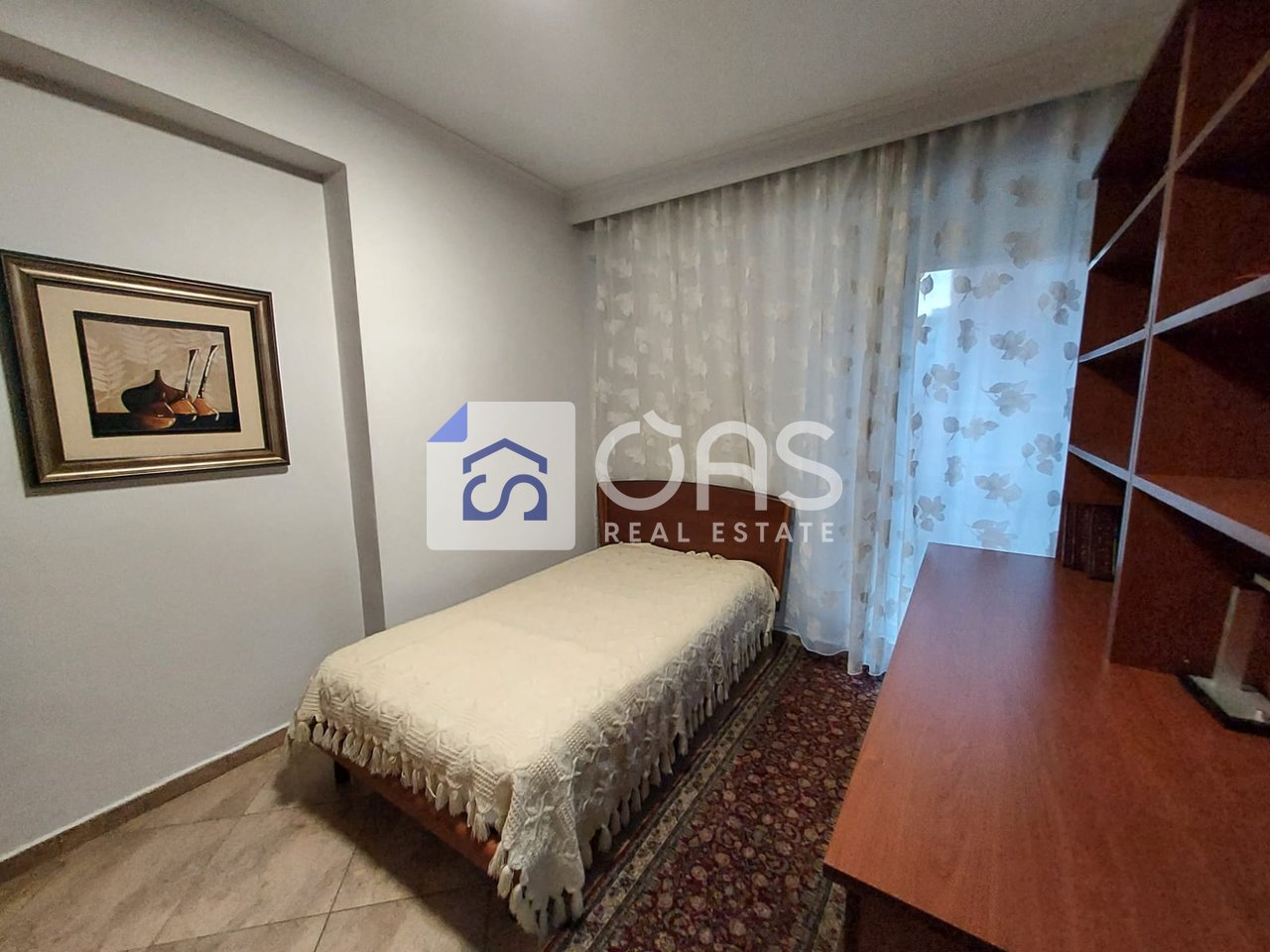 Apartament 2+1 Me Qira Perballe Kompleksin Delijorgji, Tiranë - 750€ | 90 m²