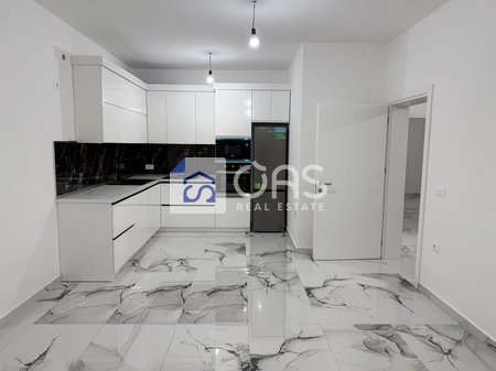 Jepet me qera shtepi private 2+1