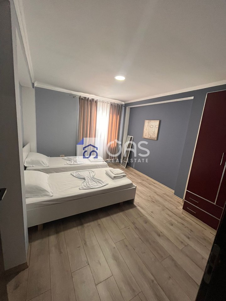 Apartament 2+1 Me Qira në Laprakë, Tiranë - 550€ | 120 m²