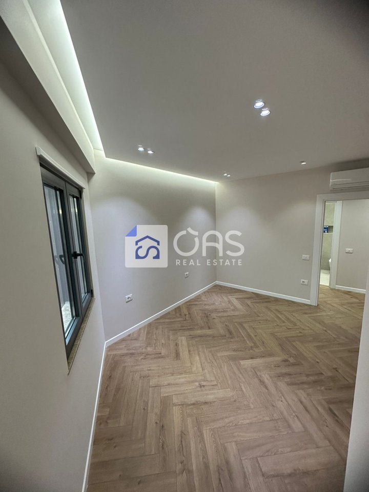 Apartament me qera 2+1+2 Ne Astir