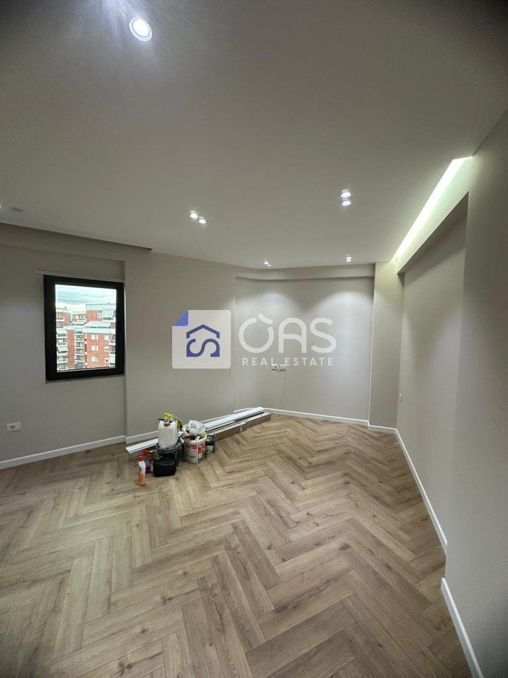 Apartament me qera 2+1+2 Ne Astir