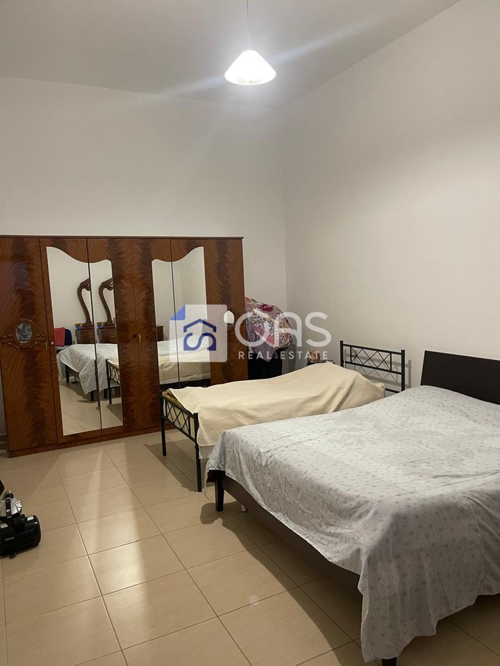 Shtëpi 2+1 Me Qira në Bërzhitë, Tiranë - 400€ | 300 m²