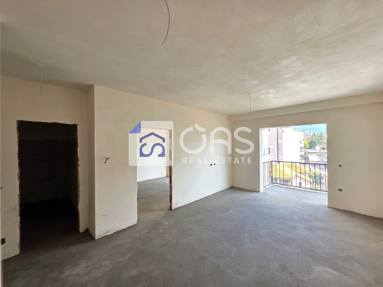 1+1 apartment for sale on Rruga e Dibres 100,000 euros