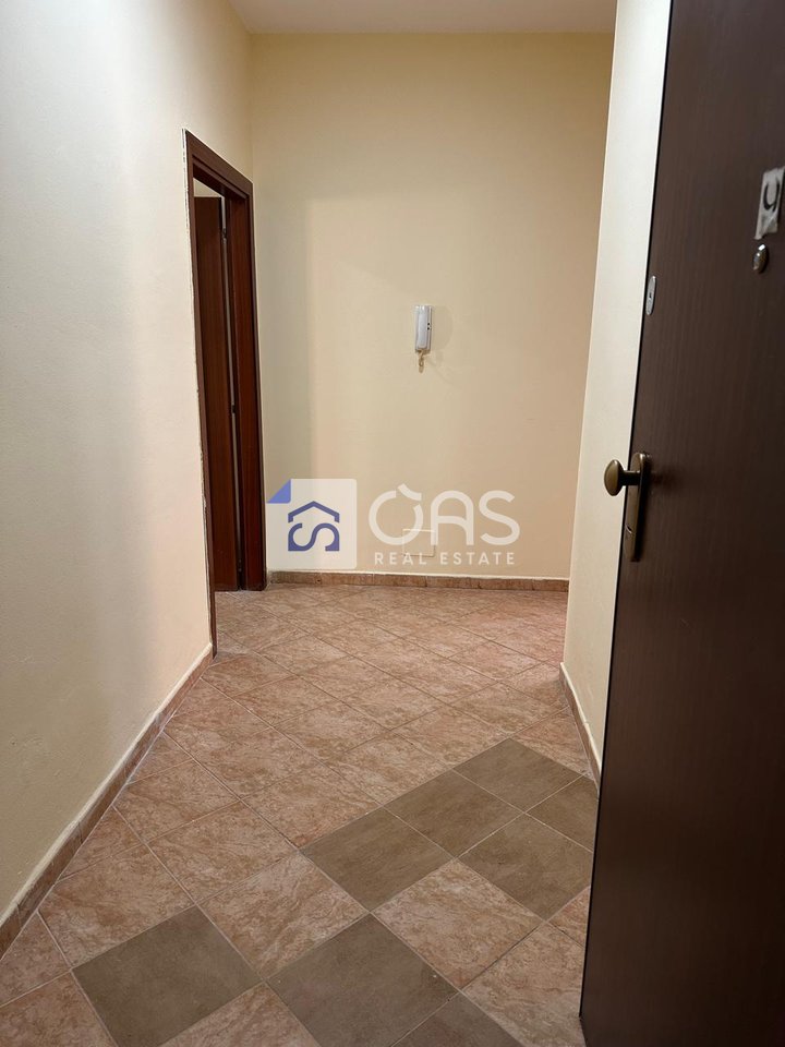 Apartment for rent 2+1 in Komune Parisi 75,000 lek.
