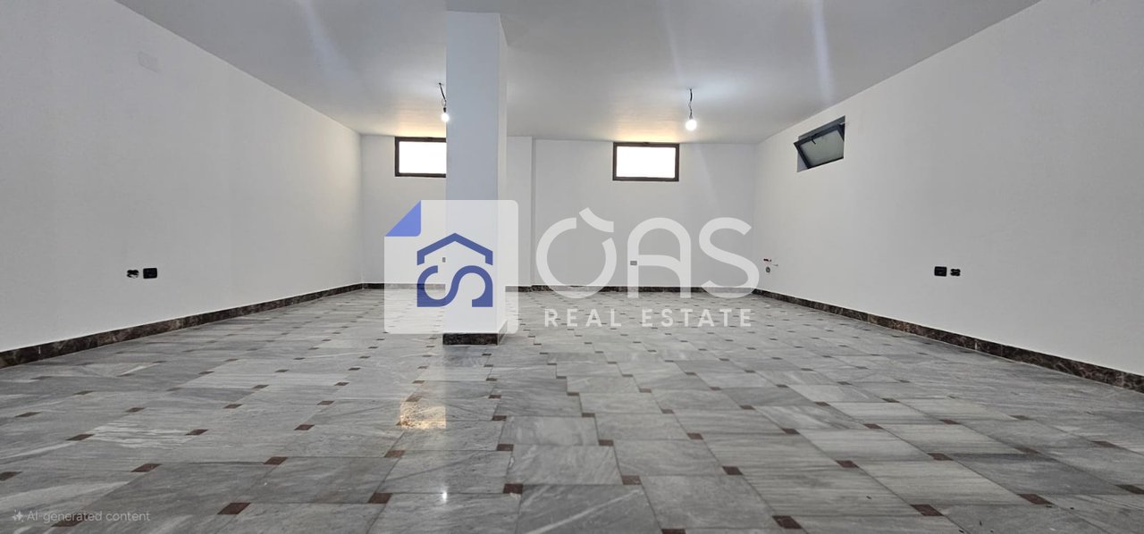 Jepet me qera ambient (open space) per Biznes te Ish Blloku, Tiranë - 3700€ | 200 m²