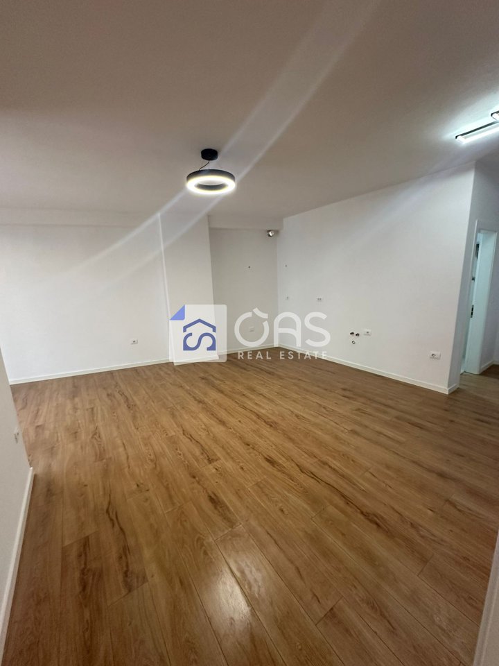 Apartament per shitje 2+1 ne Astir + post parkimi 150.000euro