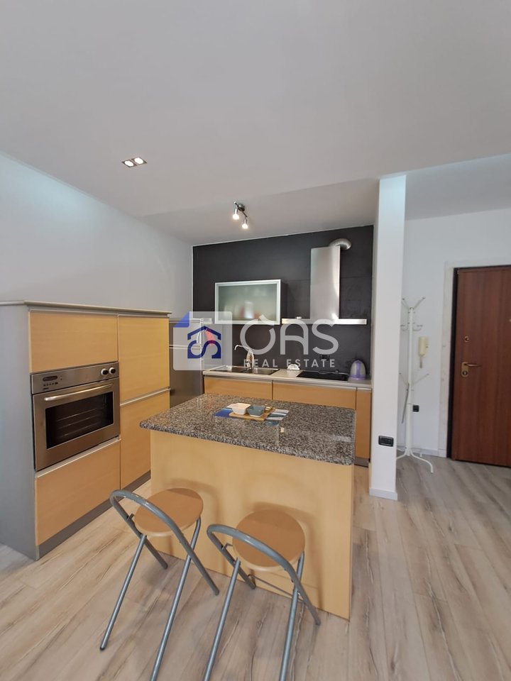 A 1+1 apartment is for rent near the Air Albania stadium.