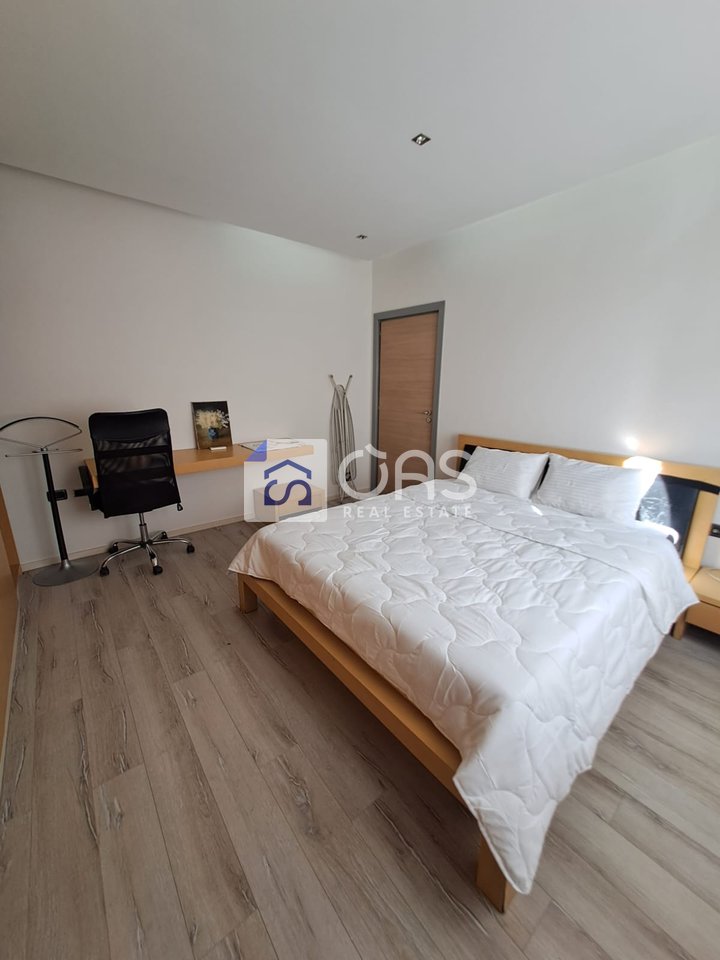 A 1+1 apartment is for rent near the Air Albania stadium.