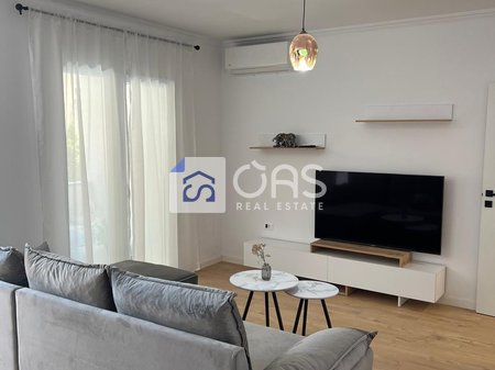 Apartament 2+1 Me Qira në Bulevardin Zogu i Parë, Tiranë - 850€ | 90 m²