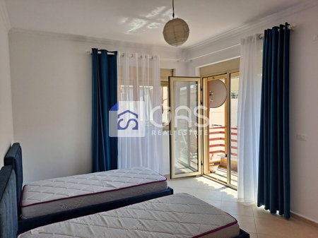 Appartamento 2+1 in Affitto a Lago Secco, Tirana - 1000€ | 110 m²