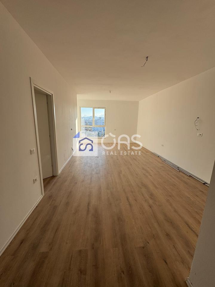 Shitet apartament 2+1 ne Paskuqan