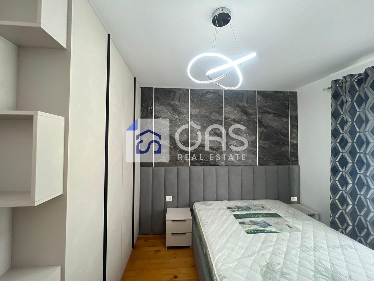 A 2+1+2 apartment is for rent in Fresk.
