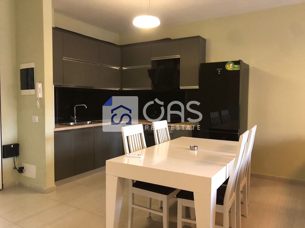Appartamento 2+1 in Affitto a Stadio Dinamo, Tirana - 1000€ | 78 m²