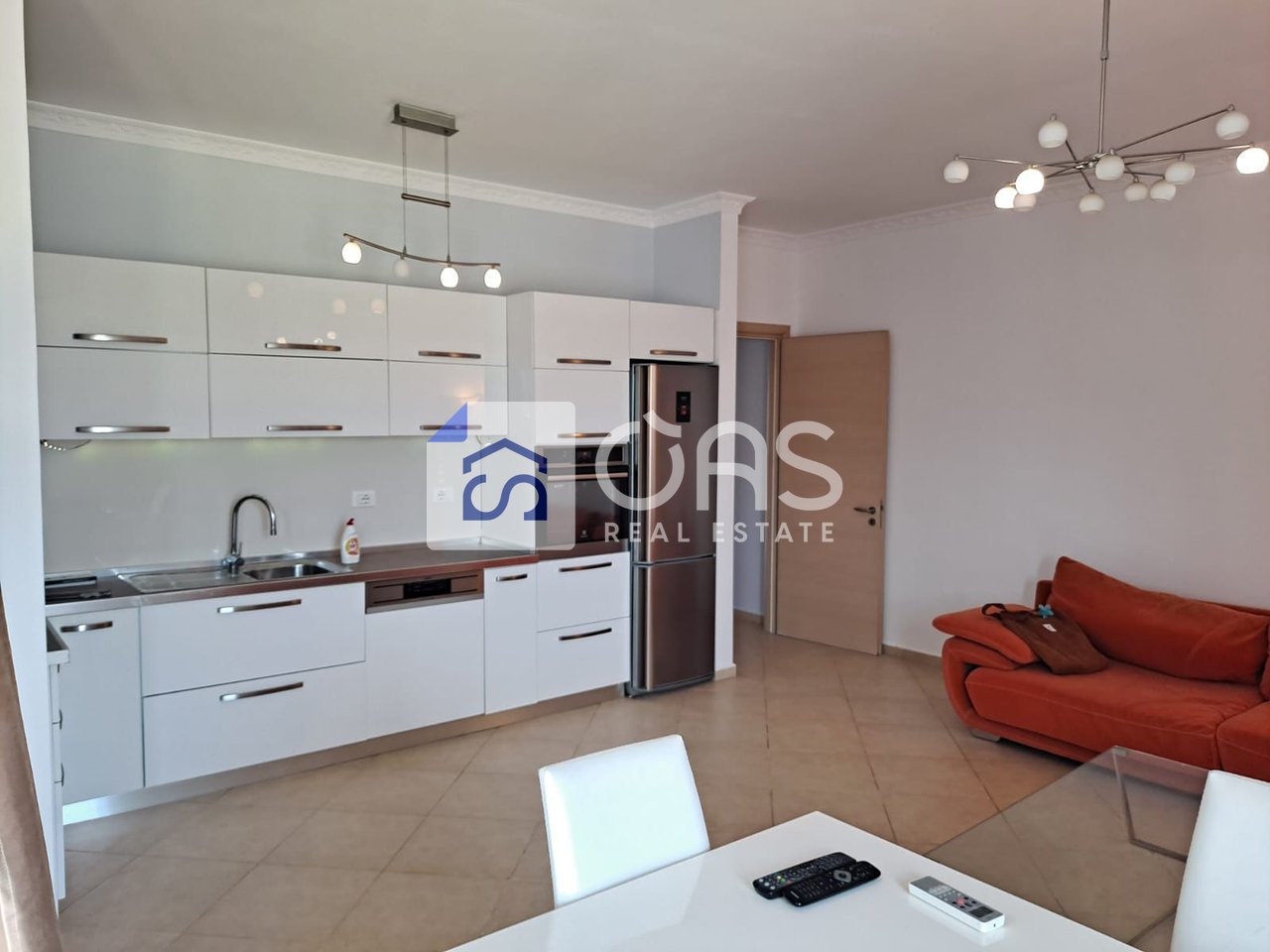 Apartament 2+1 Me Qira në Liqeni i Thatë, Tiranë - 1000€ | 110 m²