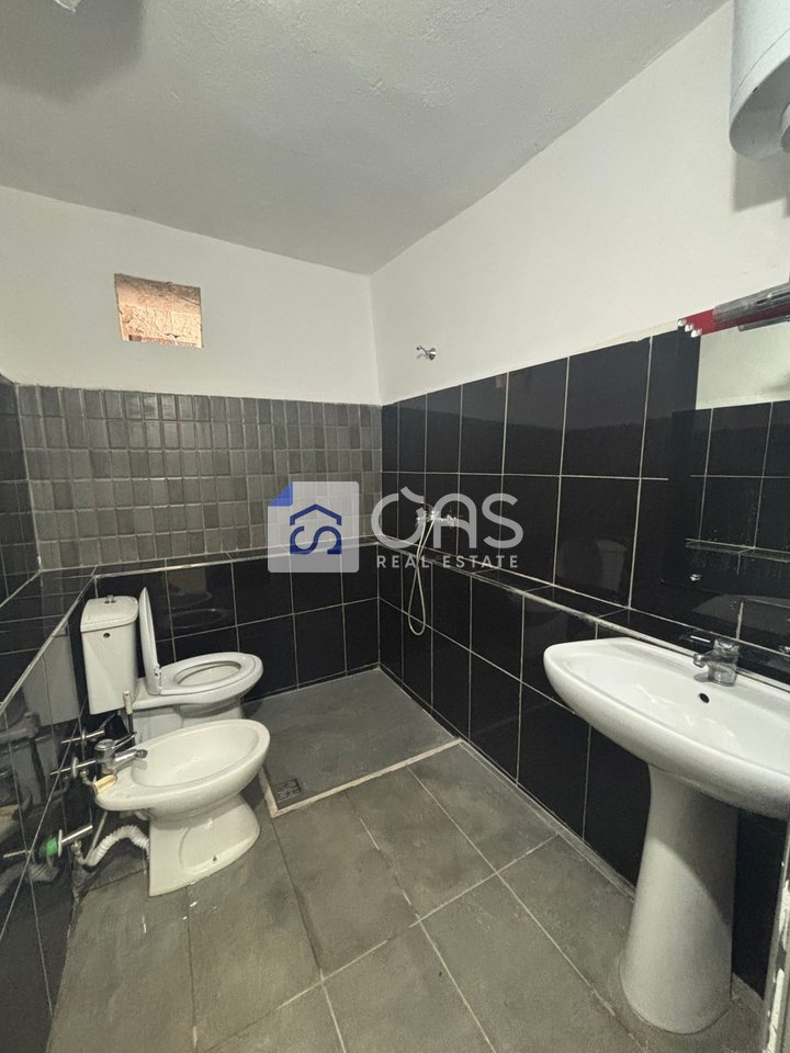 Shtëpi 2+1 Me Qira në Selitë, Tiranë - 450€ | 72 m²