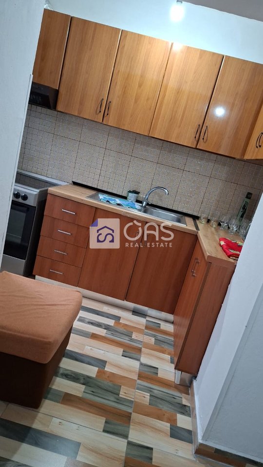 Apartament 2+1 Me Qira në Shkolla e Bashkuar, Tirana - 500€ | 75 m²