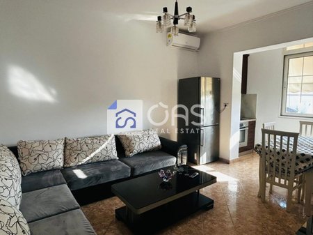 Appartamento 2+1 in Affitto a Ish Stacioni i Trenit, Tirana - 550€ | 75 m²