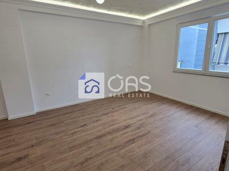 Apartment 2+1 for sale on Kavaja Street.