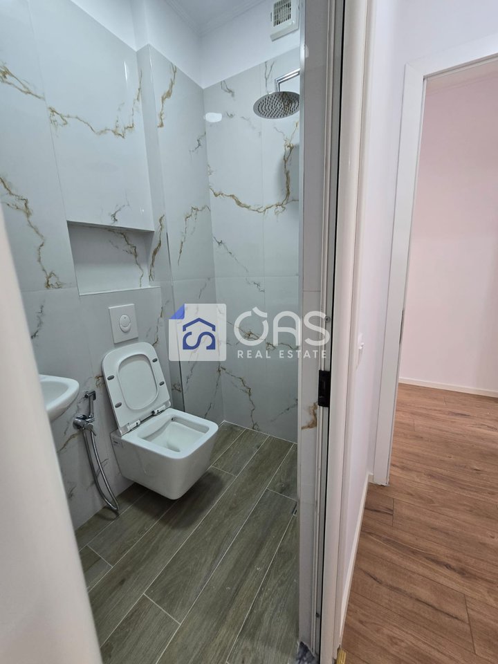 Apartment 2+1 for sale on Kavaja Street.