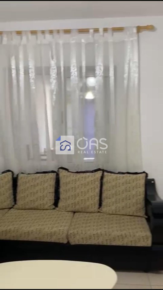 Apartament 1+1 me Qira në Laprakë, Tiranë - 420€ | 70 m²