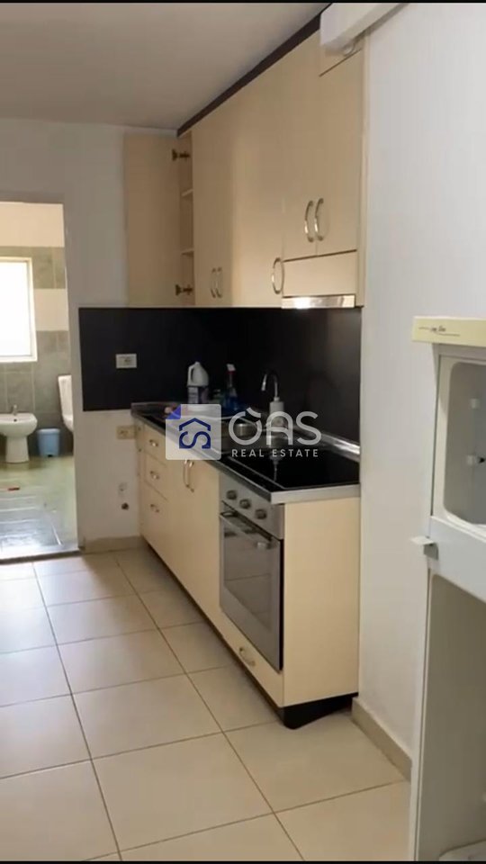 Apartament 1+1 me Qira në Laprakë, Tiranë - 420€ | 70 m²