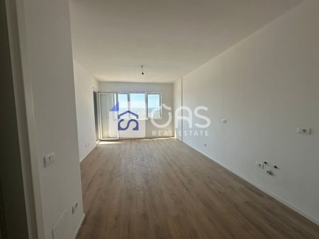 Jepet me qera Apartament 1+1 Tek Univers City