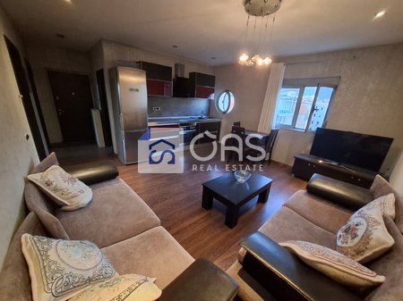 Appartamento 2+1 in affitto a Hoxha Tahsim, Tirana - 650€ | 85 m²