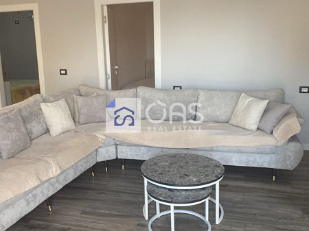 Apartament 2+1 Me Qira në Porcelan, Tiranë - 800€ | 90 m²