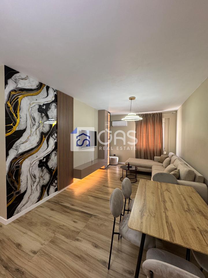 Apartament 1+1 Me Qira në Ish Parku, Tiranë - 600€ | 70 m²