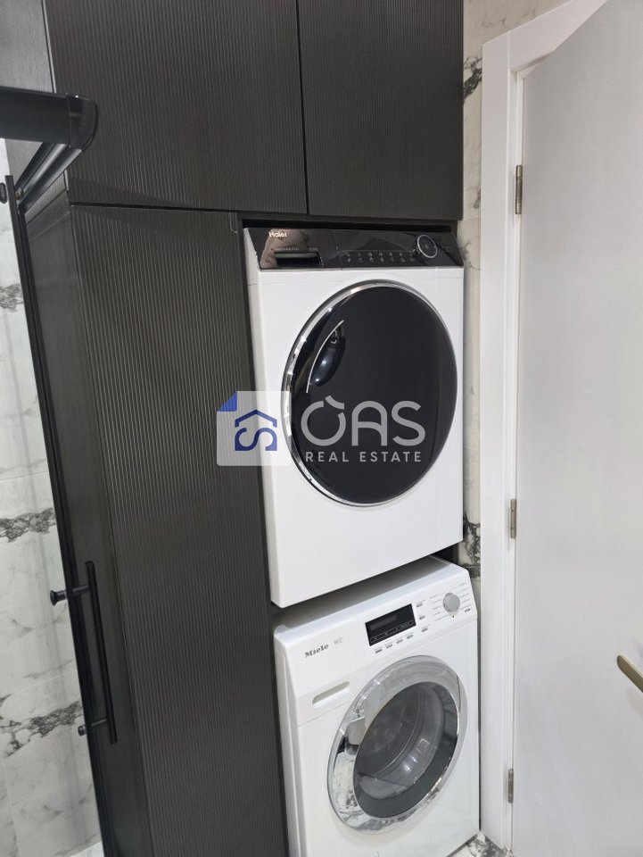 2+1 Apartment for Rent in Unaza e Re, Tirana - 1000€ | 117 m²