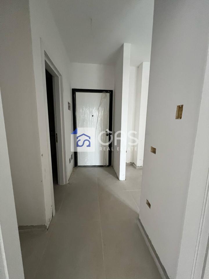 Vendesi Appartamento 1+1 presso Univers City