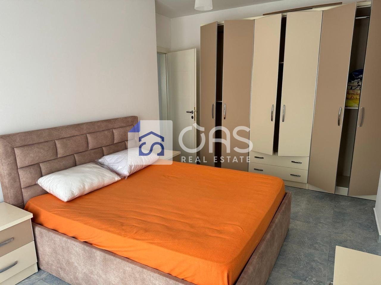 Apartament 1+1 Me Qira në Liqeni i Thatë, Tiranë - 550€ | 76 m²