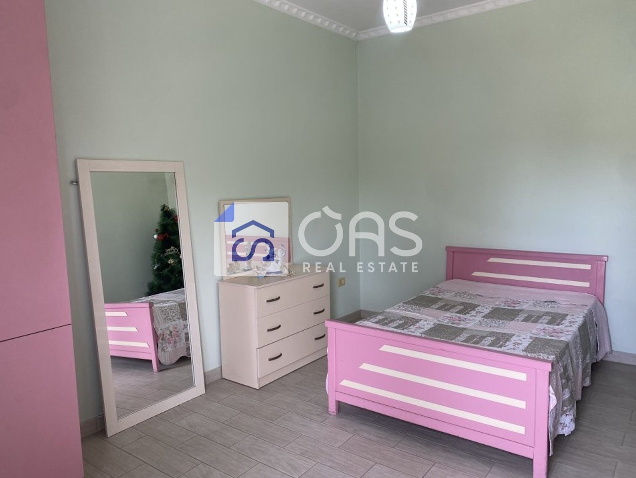 Appartamento 2+1 in Affitto a Tufina, Tirana - 300€ | 2° Piano