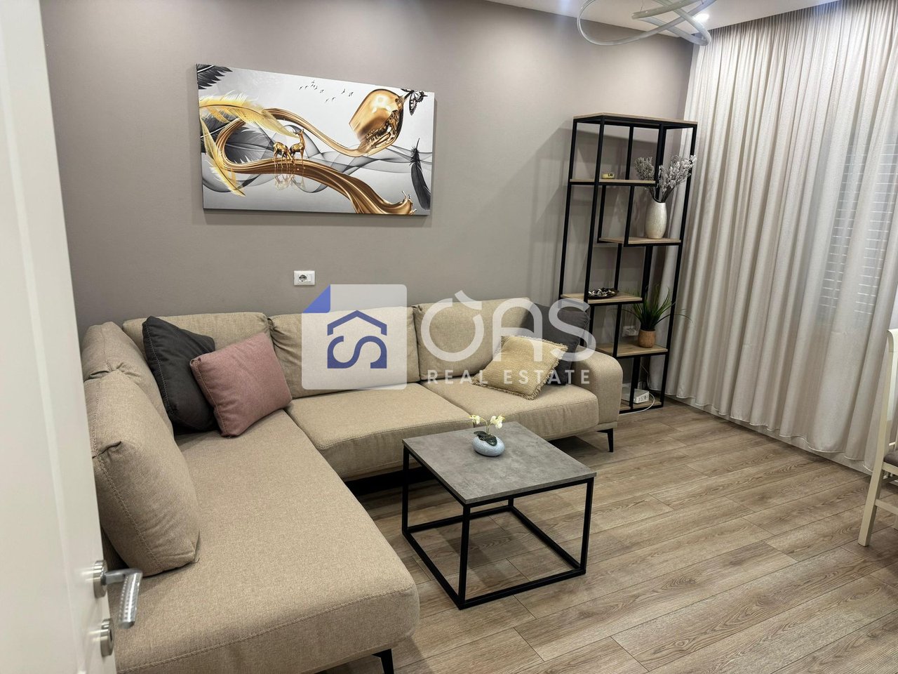 Jepet e Qera Apartament 1+1 Tek Stacioni i Trenit