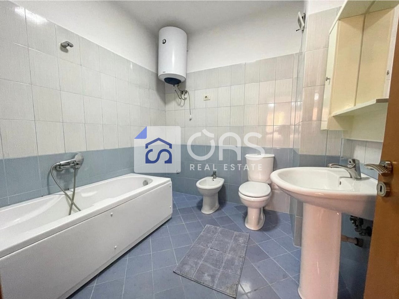 Apartament 2+1 +2Me Qira në Astir, Tiranë - 500€ | 110 m²