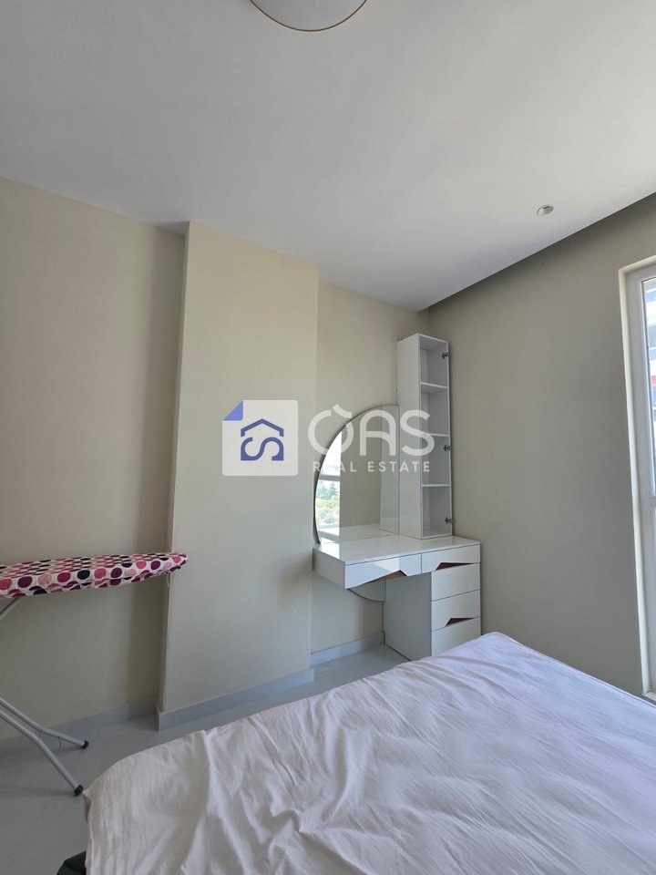 Jepet me qera apartament 1+1 tek Univers City.