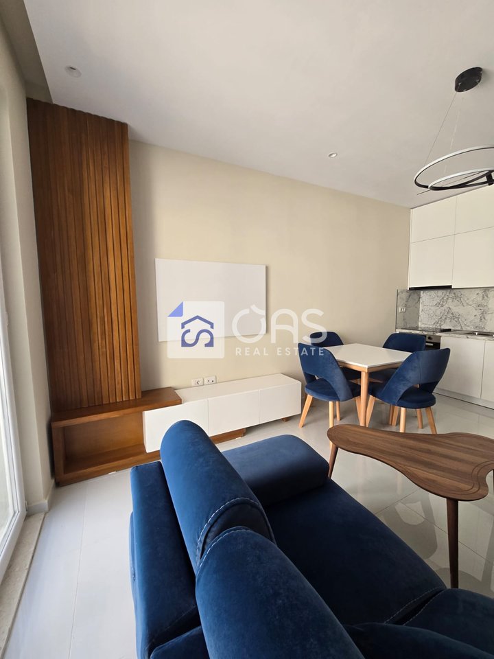 Jepet me qera apartament 1+1+Parkim tek Univers City.