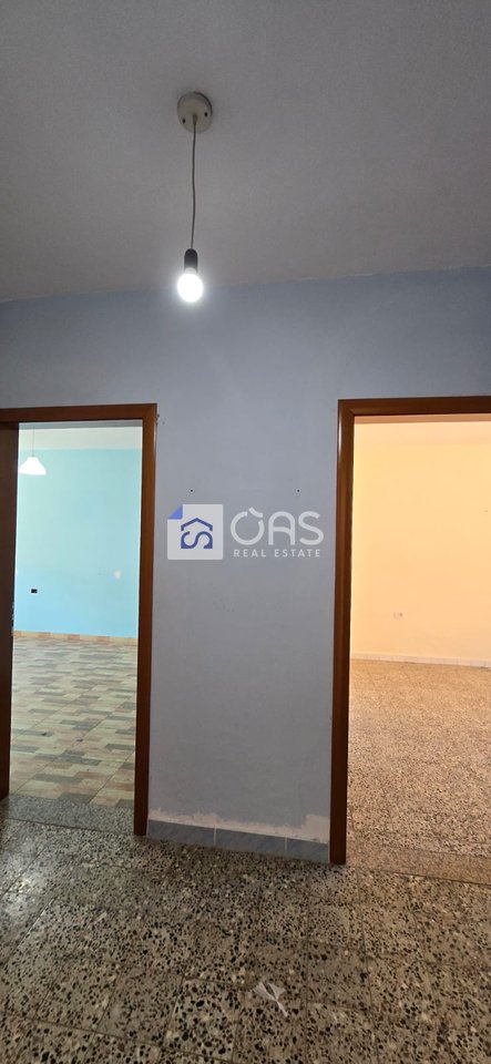Shitet apartament 1+1+ Depo tek 21 Dhjetori.