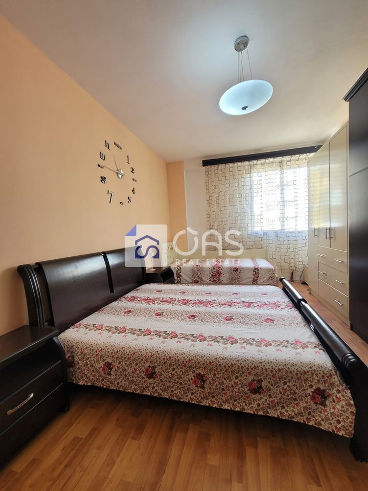 Shitet Apartament 1+1 Ne Fresk